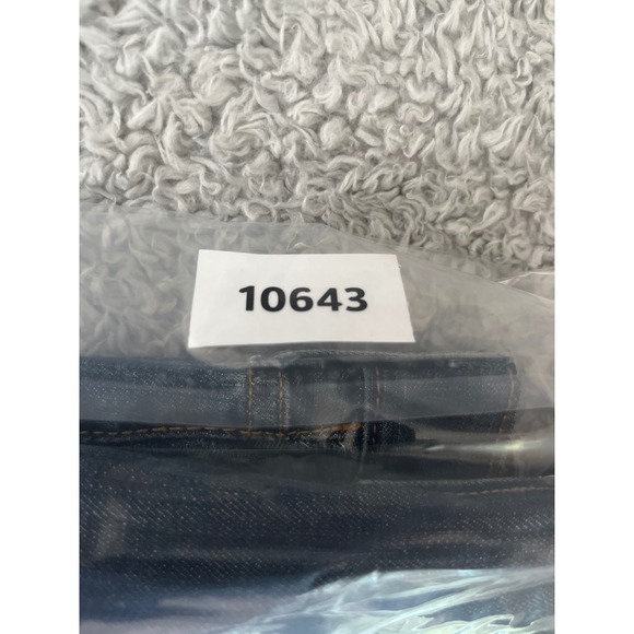 Levi Strauss & Co 527 Slim Bootcut Jeans Mens 30x32 Dark Wash Denim 527-0493 - Picture 12 of 12